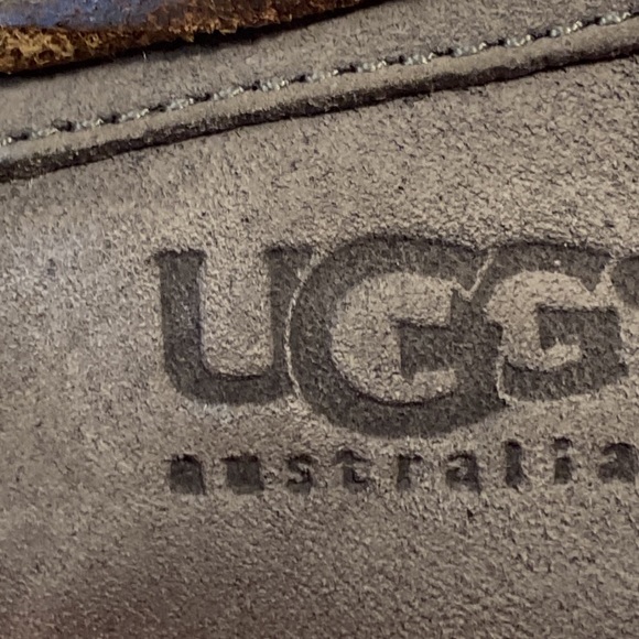 Wos Ugg slippers SZ 9 - Picture 7 of 8